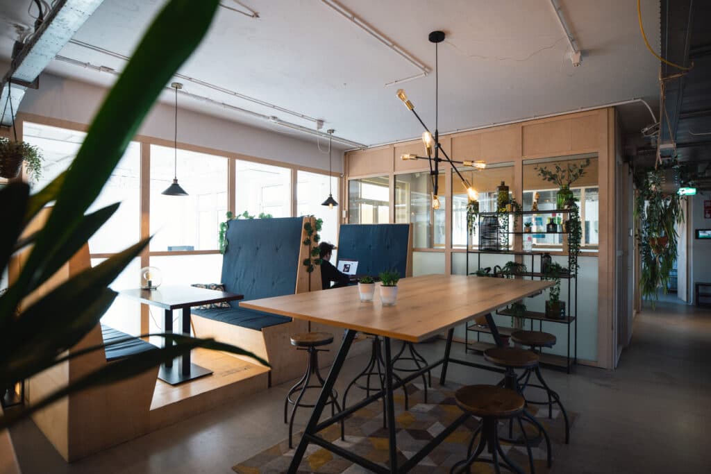 flex desk Rotterdam